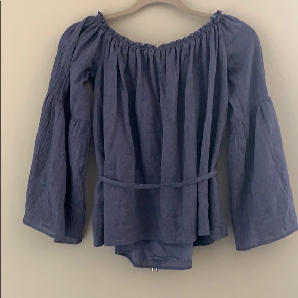 Ministry of Style off the shoulder blue top - Picture 4 of 5